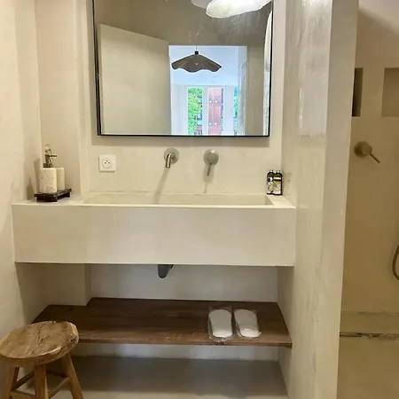Apartment Evasion Balinaise Jouy-en-Josas